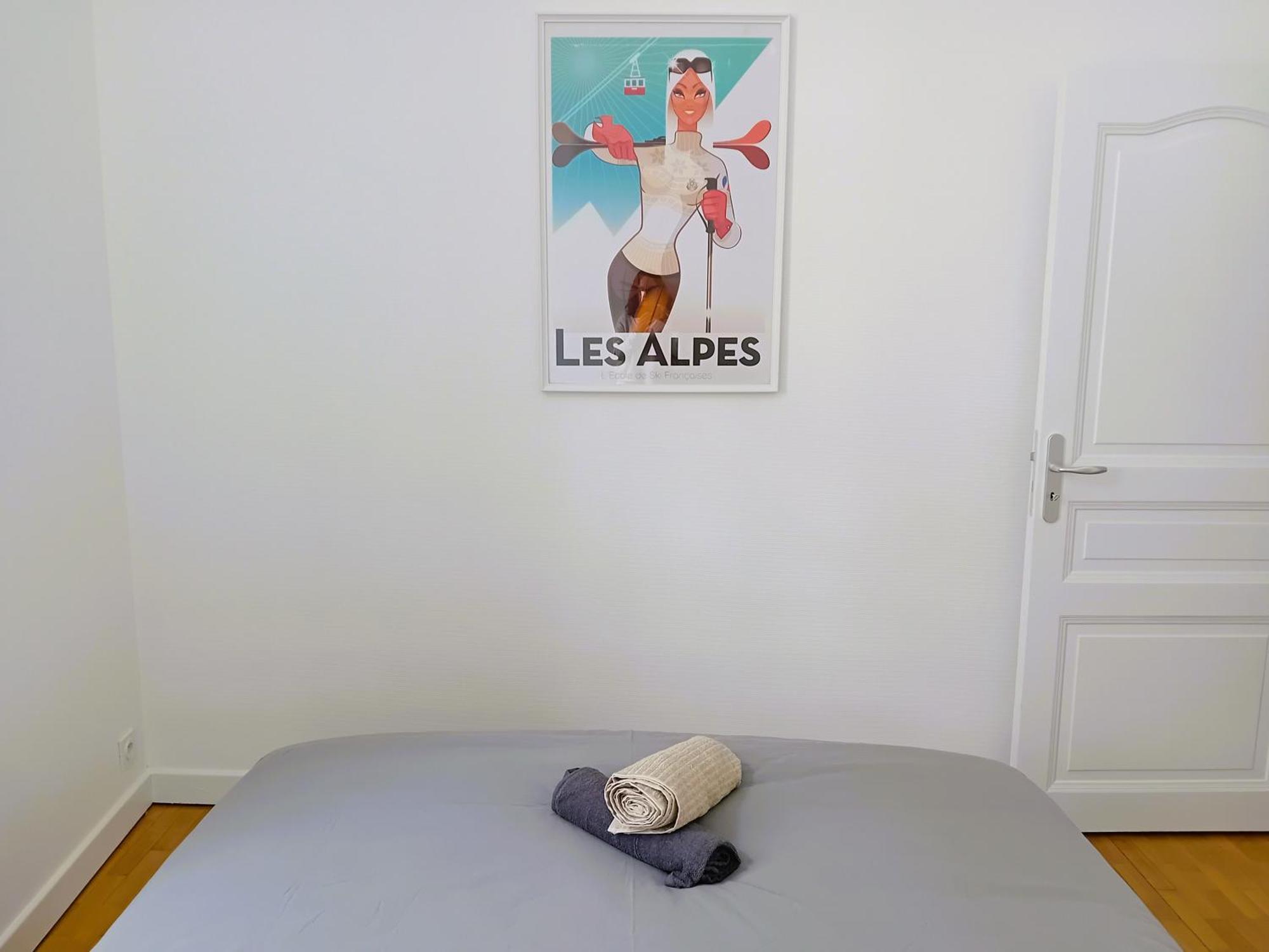 101 - Appart Renove Avec 1 Chambre Spacieuse - Tram Et Clinique Mutualiste A 1 Min Grenoble Kültér fotó